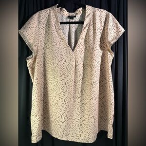 Halogen Pale Pink and Black Dot Blouse. 2X
